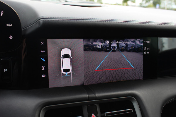 Porsche Taycan Cross Turismo 4S 93 kWh / SoH 93,1% / Panoramadak / 360Camera / Luchtvering / Matrix LED / 21'' / Sportdesign / Bose / Stoel+Stuurverwarming / Dodehoek / DAB / Cruise Control / Warmtepomp
