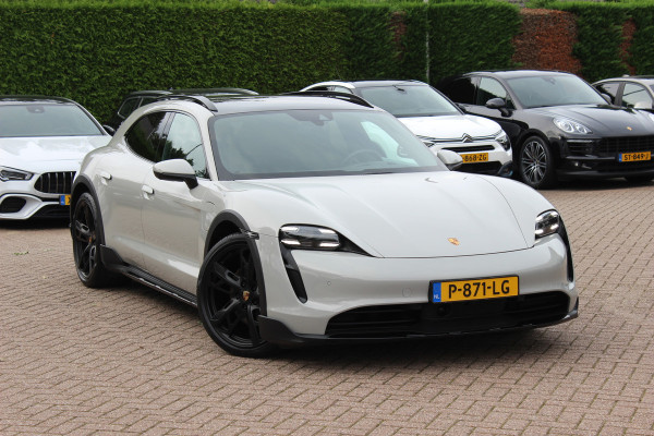 Porsche Taycan Cross Turismo 4S 93 kWh / SoH 93,1% / Panoramadak / 360Camera / Luchtvering / Matrix LED / 21'' / Sportdesign / Bose / Stoel+Stuurverwarming / Dodehoek / DAB / Cruise Control / Warmtepomp