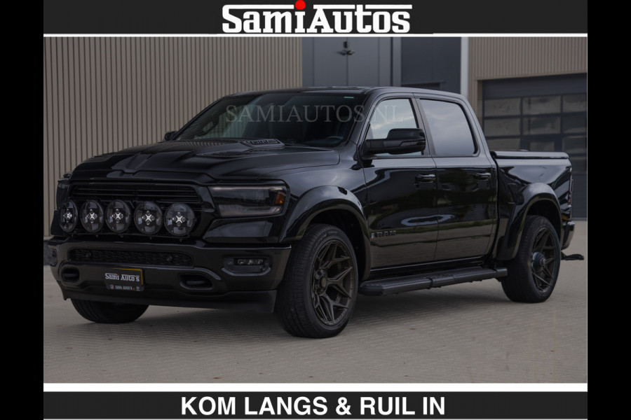 Dodge Ram BLACK OPS | 5.7 V8 HEMI | WIDEBODY HULK | OPEN UITLAAT KLEP | ZEER DIK | DUBBELE CABINE | DC | 5 PERSOONS | GRIJS KENETEKEN | EXTRA BREDE WIELEN IN HET BRONS | MEGA DIK | 3500KG TREKVERMOGEN |