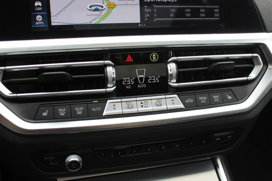 BMW 3 Serie Touring 330i High Executive Ed. M Sport / Trekhaak / Panoramadak / 360Camera / Head-up / Keyless / 19'' / Harman Kardon / Leder / Stuur+Stoelverwarming / Dodehoek / DAB / ACC