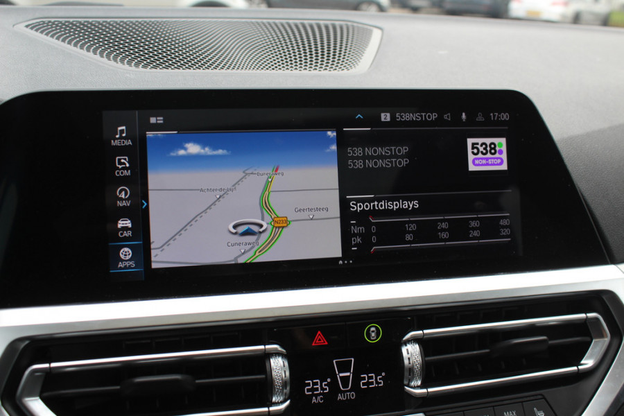 BMW 3 Serie Touring 330i High Executive Ed. M Sport / Trekhaak / Panoramadak / 360Camera / Head-up / Keyless / 19'' / Harman Kardon / Leder / Stuur+Stoelverwarming / Dodehoek / DAB / ACC