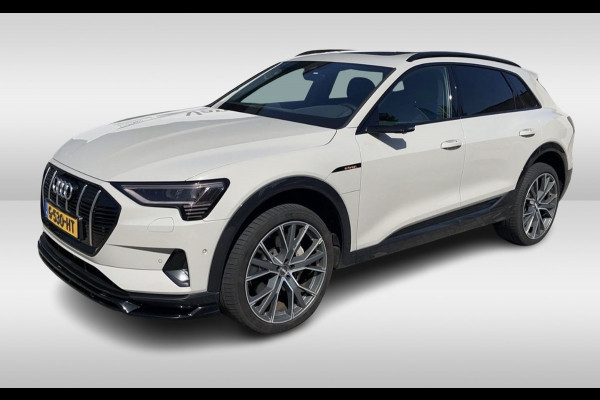 Audi e-tron e-tron 55 quattro advanced 95 kWh / SoH 91,3% / Trekhaak / Panoramadak / 360Camera / Keyless / 21'' / Matrix LED / B&O / CarPlay / Dodehoek / DAB / ACC