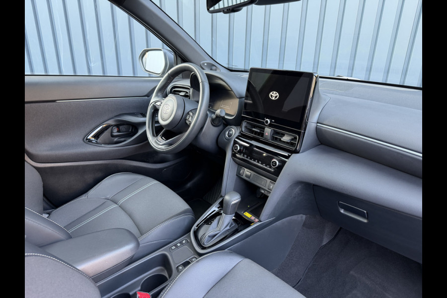 Toyota Yaris Cross 1.5 Hybrid 130 Launch Edition | Pano dak | Innovation Pack | 10 jr Garantie | Rijklaar!!!