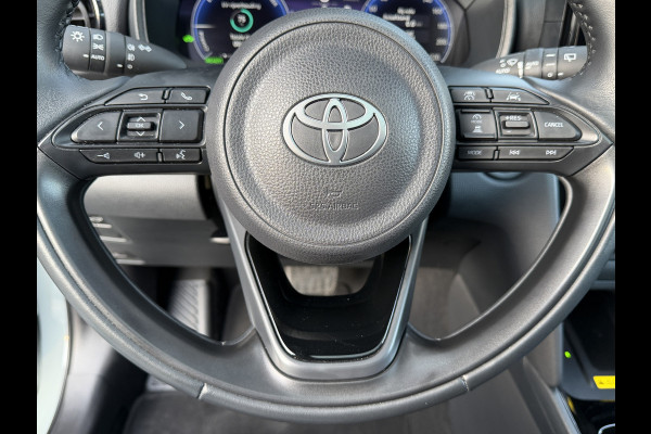 Toyota Yaris Cross 1.5 Hybrid 130 Launch Edition | Pano dak | Innovation Pack | 10 jr Garantie | Rijklaar!!!