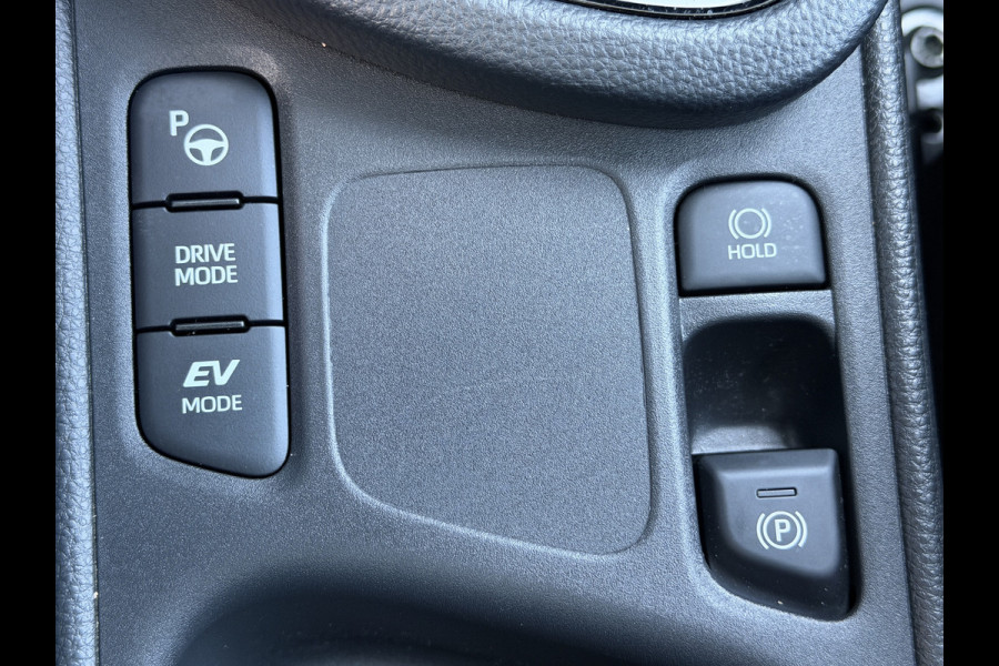 Toyota Yaris Cross 1.5 Hybrid 130 Launch Edition | Pano dak | Innovation Pack | 10 jr Garantie | Rijklaar!!!