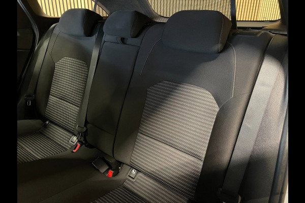 Kia Ceed Sportswagon 1.5 T-GDi Dynamic GT-Line|160PK|AUTOMAAT|JBL|ACC|CARPLAY|CAMERA|STOEL+STUURVERW.|ELEK A-KLEP|INCL.BTW|1e EIG|