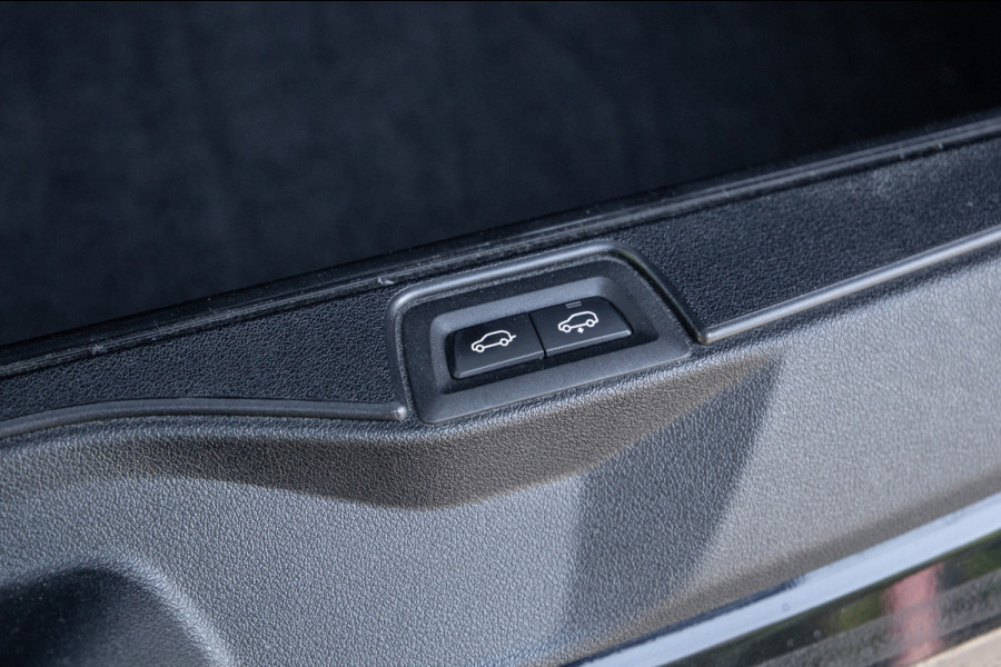BMW X5 XDrive45e High Executive / Pano / Trekhaak / Stoelkoeling