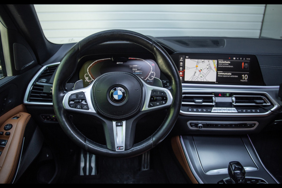 BMW X5 XDrive45e High Executive / Pano / Trekhaak / Stoelkoeling