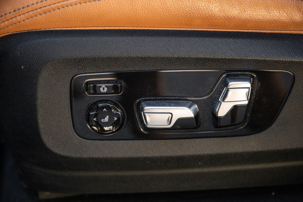 BMW X5 XDrive45e High Executive / Pano / Trekhaak / Stoelkoeling