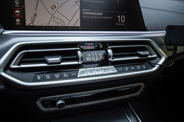 BMW X5 XDrive45e High Executive / Pano / Trekhaak / Stoelkoeling