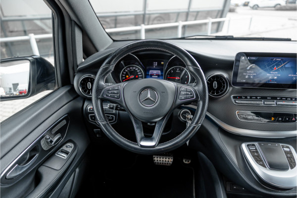 Mercedes-Benz V-Klasse 300d Lang | AMG | Memory seats | Stoelventilatie | 360 Camera | ACC | CarPlay | Navigatie | Lederen bekleding | DAB | Dodehoek | Trekhaak | Nieuwe APK | 2-Zitter | Enkel cabine