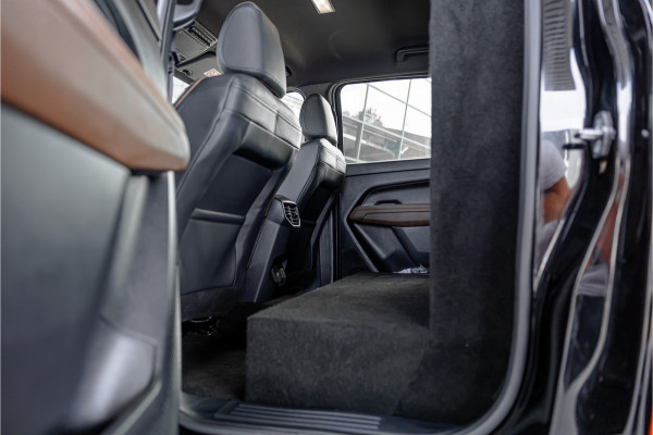 Volkswagen Amarok 3.0 TDI 4Motion PanAmericana | ACC | 360 Camera | Harman Kardon | Lederen bekleding | Blind spot | Standkachel | Navigatie | CarPlay | LED | Trekhaak | DAB | Dealer onderhouden | Grijs kenteken