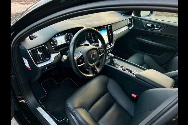 Volvo V60 2.0 T5 R-Design standkachel, camera,carplay, trekhaak