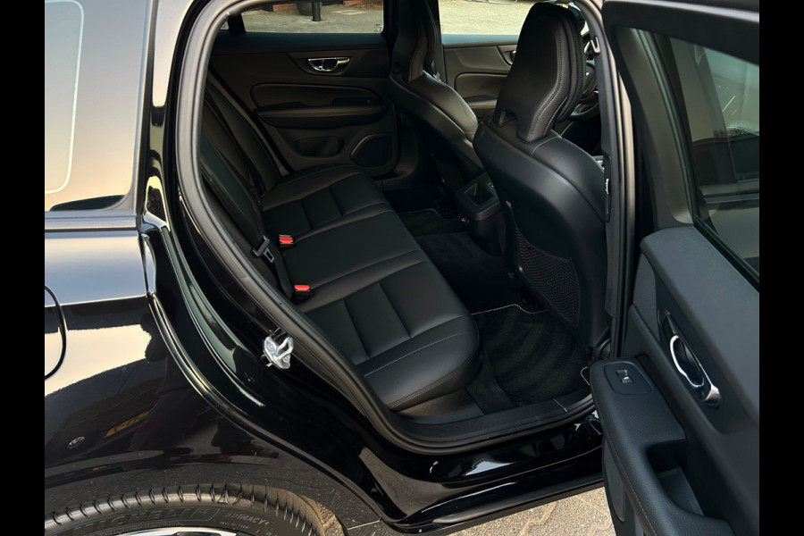 Volvo V60 2.0 T5 R-Design standkachel, camera,carplay, trekhaak