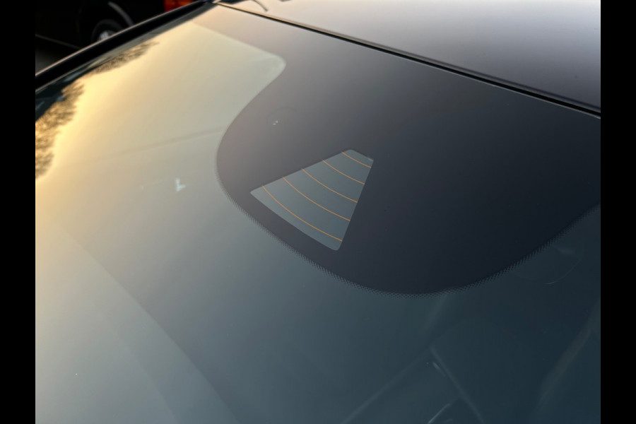 Volvo V60 2.0 T5 R-Design standkachel, camera,carplay, trekhaak