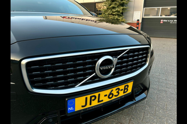 Volvo V60 2.0 T5 R-Design standkachel, camera,carplay, trekhaak