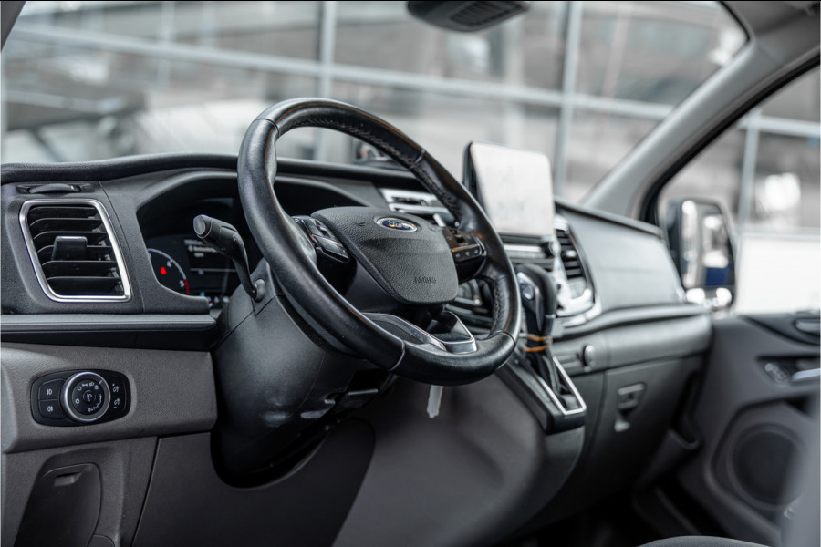 Ford Transit Custom 320 2.0 TDCI L2H1 Platinum Edition DC | Marge | BTW & BPM Vrij | Dubbel cabine | Bi-Xenon | CarPlay | Camera | Navigatie | Leder | Stoelverwarming | Nieuwe APK | Orig. NL auto