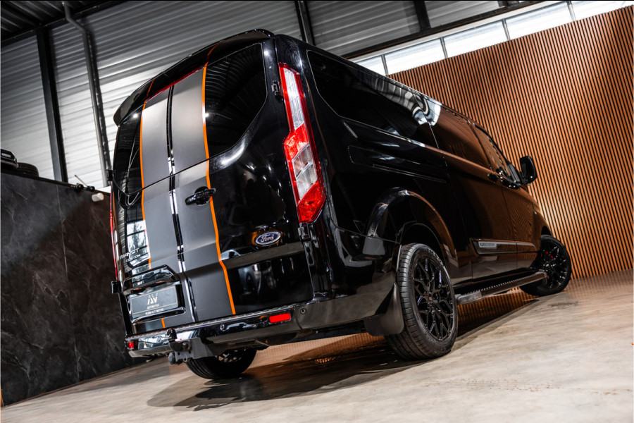 Ford Transit Custom 320 2.0 TDCI L2H1 Platinum Edition DC | Marge | BTW & BPM Vrij | Dubbel cabine | Bi-Xenon | CarPlay | Camera | Navigatie | Leder | Stoelverwarming | Nieuwe APK | Orig. NL auto