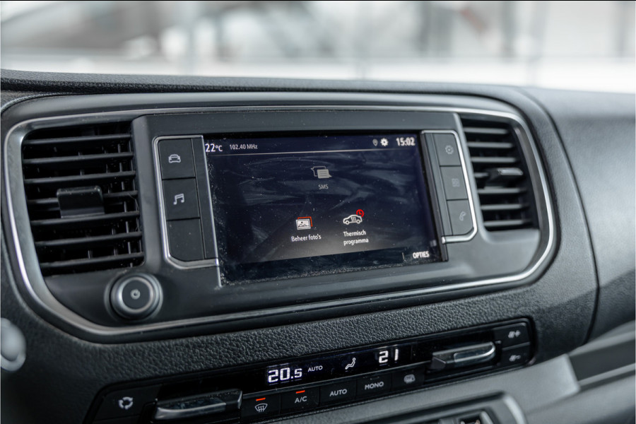 Opel Vivaro 2.0 CDTI L3H1 XL Edition | Automaat | CarPlay | Camera | Stoelverwarming | Trekhaak | F1 Flippers | Cruise control | Bedrijfswageninrichting | 3-Zitter | Nieuwe APK