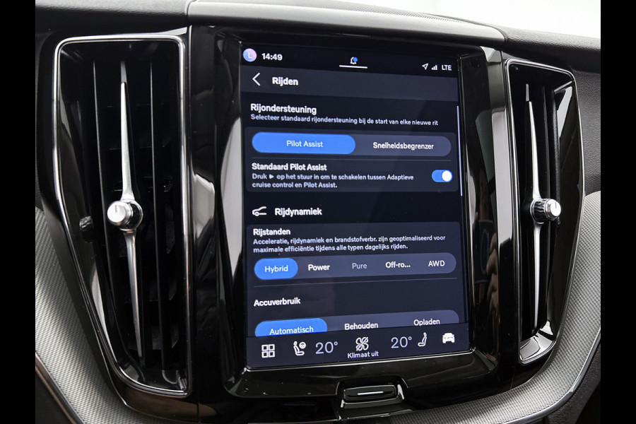 Volvo XC60 2.0 T6 Plug-in LongRange SOH 100% / AWD Plus Bright / Panoramadak / Pdc+Camera / NL.Auto / Stoel-Stuurverwarming / Apk 02-2027