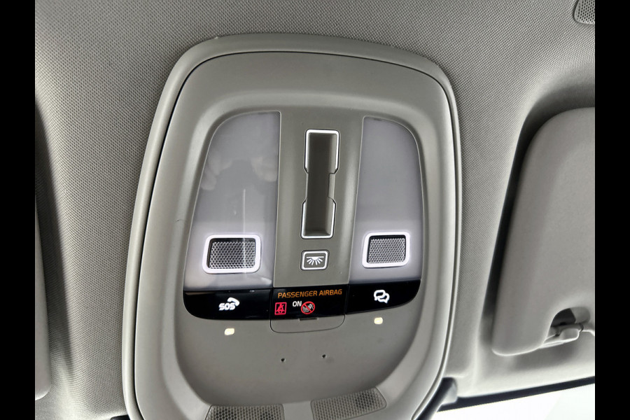 Volvo XC60 2.0 T6 Plug-in LongRange SOH 100% / AWD Plus Bright / Panoramadak / Pdc+Camera / NL.Auto / Stoel-Stuurverwarming / Apk 02-2027