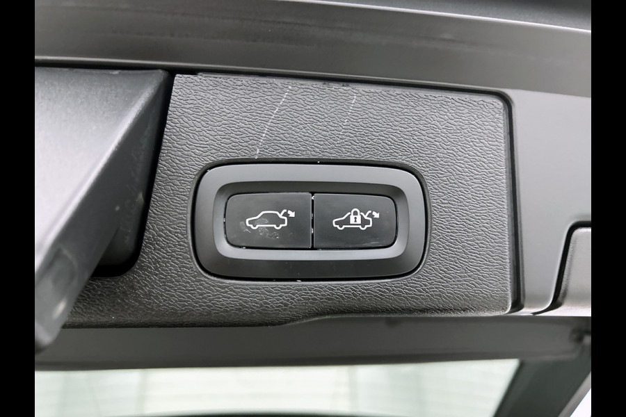 Volvo XC60 2.0 T6 Plug-in LongRange SOH 100% / AWD Plus Bright / Panoramadak / Pdc+Camera / NL.Auto / Stoel-Stuurverwarming / Apk 02-2027