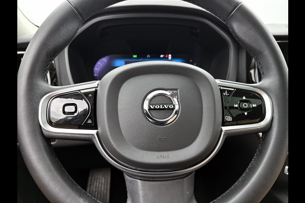 Volvo XC60 2.0 T6 Plug-in LongRange SOH 100% / AWD Plus Bright / Panoramadak / Pdc+Camera / NL.Auto / Stoel-Stuurverwarming / Apk 02-2027
