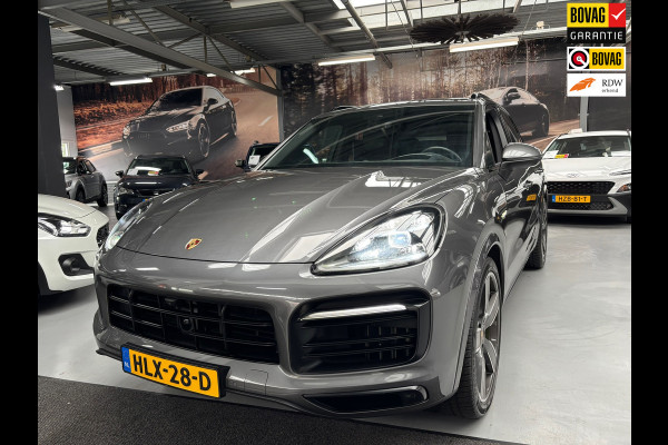 Porsche Cayenne 3.0 E-Hybrid / Panorama / Sport