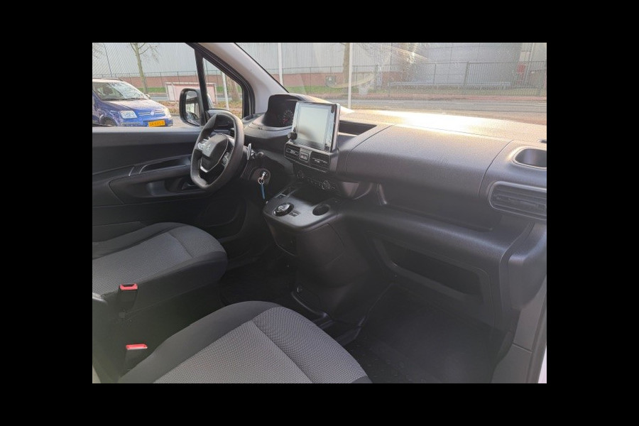 Peugeot Partner 1.5 BlueHDI Premium AIRCO I APPLE CARPLAY I 2 SCHUIFDEUREN I AUOMAAT I 1e EIGENAAR I VOLLEDIGE ONDERHOUDSHISTORIE VOOR 250 EURO EXTRA MET IMPERIAAL