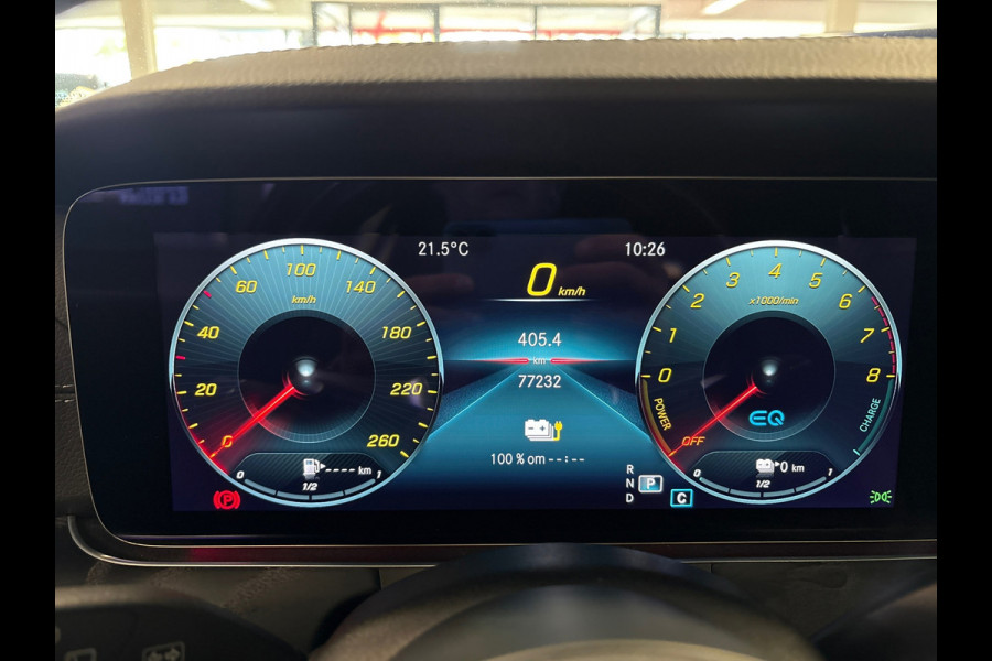 Mercedes-Benz E-Klasse Estate 300 e AMG Line / Panoramadak / Wide screen / Face lift / Trekhaak / Navigatie / Camera