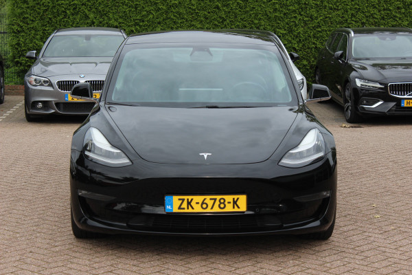 Tesla Model 3 Performance AWD 75 kWh / SoH 85,1% / Autopilot / Panoramadak / Camera / Leder / 20''' Leder / Premium Audio