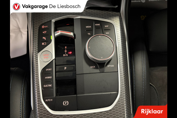 BMW 3 Serie Touring 330e xDrive M-pakket facelift / Panorama-dak / head-up / 360 camera / Harman-Kardon