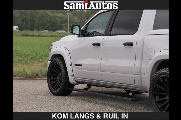 Dodge Ram HUD | 420PK | LUCHTVERING | PANO | PASSAGIERSSCHERM | BOM EN BOM VOL | Comfortabele Dubbele Cabine met Royale 5 Zitplaatsen | DODGE RAM PREMIUM LARAMIE EDITION | Voorraad Nr 2230 - 8765 | De specialist in Amerikaanse pick‑ups in Nederland en Europa.