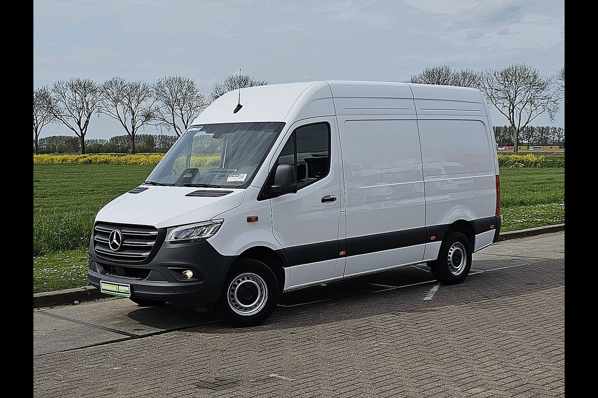 Mercedes-Benz Sprinter 317 L2H2 RWD Mbux 10 LED Navi Automaat PDC Airco Camera BPM VRIJ Euro6 170 PK!
