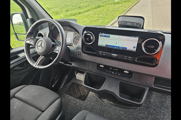 Mercedes-Benz Sprinter 317 L2H2 RWD Mbux 10 LED Navi Automaat PDC Airco Camera BPM VRIJ Euro6 170 PK!