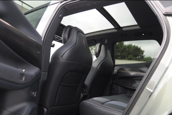 Lynk & Co 08 350PK Automaat More / 200km elektrisch / Stoelventilatie / Massage / Adaptieve cruise control / Panoramadak / Stoelverwarming / Harman Kardon audio / Apple carplay / Parkeersensoren met 360 camera / Elektrische stoelen / BLIS