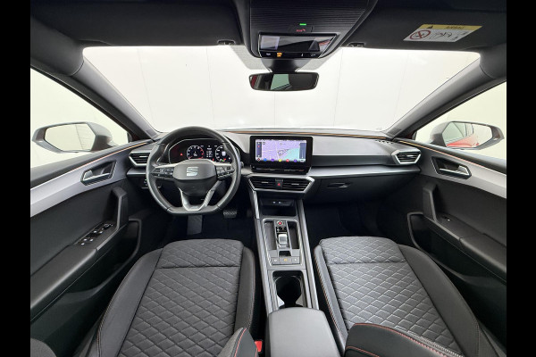 Seat Leon 1.5 eTSI FR VAN:22.900,- VOOR:19.877,- UW HERFSTVOORDEEL:3.023,- 150PK | STOEL + STUURVERWARMING |ACHTERUIT RIJ CAMERA | KEYLESS | DODEHOEK | APPLECARPLAY\AINDROID AUTO | TREKHAAK | RIJKLAAR GELEVERD MET 12 MND BOVAG GARANTIE | ADAP. CRUISE |