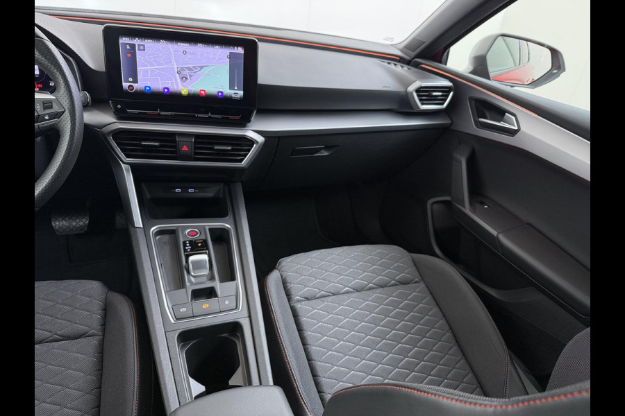 Seat Leon 1.5 eTSI FR VAN:22.900,- VOOR:19.877,- UW HERFSTVOORDEEL:3.023,- 150PK | STOEL + STUURVERWARMING |ACHTERUIT RIJ CAMERA | KEYLESS | DODEHOEK | APPLECARPLAY\AINDROID AUTO | TREKHAAK | RIJKLAAR GELEVERD MET 12 MND BOVAG GARANTIE | ADAP. CRUISE |