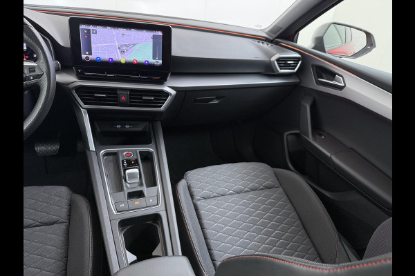 Seat Leon 1.5 eTSI FR VAN:22.900,- VOOR:19.877,- UW HERFSTVOORDEEL:3.023,- 150PK | STOEL + STUURVERWARMING |ACHTERUIT RIJ CAMERA | KEYLESS | DODEHOEK | APPLECARPLAY\AINDROID AUTO | TREKHAAK | RIJKLAAR GELEVERD MET 12 MND BOVAG GARANTIE | ADAP. CRUISE |