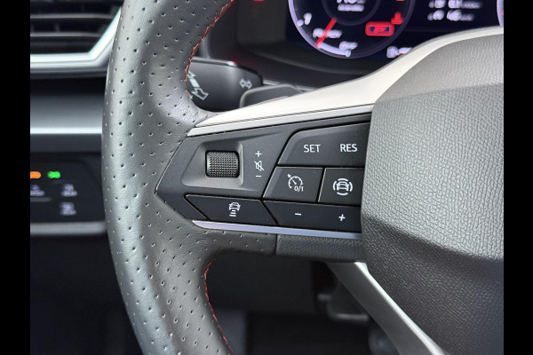 Seat Leon 1.5 eTSI FR VAN:22.900,- VOOR:19.877,- UW HERFSTVOORDEEL:3.023,- 150PK | STOEL + STUURVERWARMING |ACHTERUIT RIJ CAMERA | KEYLESS | DODEHOEK | APPLECARPLAY\AINDROID AUTO | TREKHAAK | RIJKLAAR GELEVERD MET 12 MND BOVAG GARANTIE | ADAP. CRUISE |