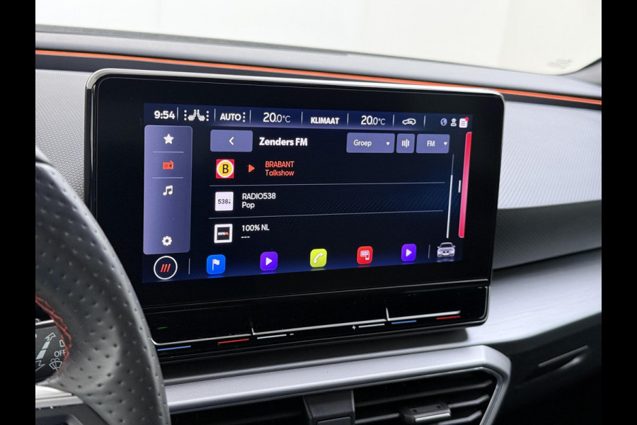 Seat Leon 1.5 eTSI FR VAN:22.900,- VOOR:19.877,- UW HERFSTVOORDEEL:3.023,- 150PK | STOEL + STUURVERWARMING |ACHTERUIT RIJ CAMERA | KEYLESS | DODEHOEK | APPLECARPLAY\AINDROID AUTO | TREKHAAK | RIJKLAAR GELEVERD MET 12 MND BOVAG GARANTIE | ADAP. CRUISE |
