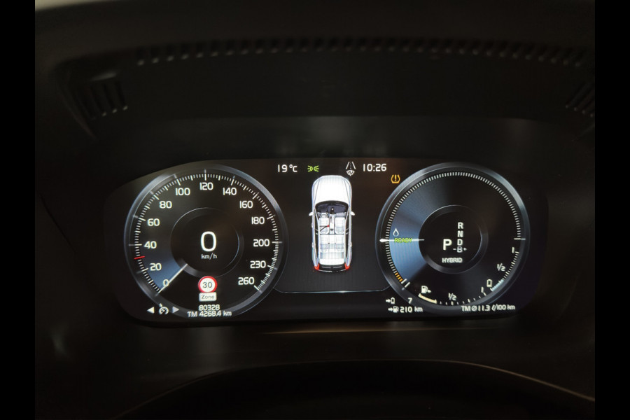 Volvo XC60 T6 Aut. R-Design Trekhaak Stoelverwarming Parkeercamera 340pk