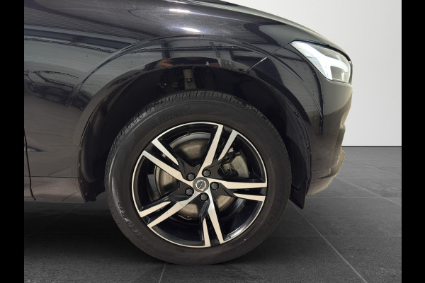 Volvo XC60 T6 Aut. R-Design Trekhaak Stoelverwarming Parkeercamera 340pk
