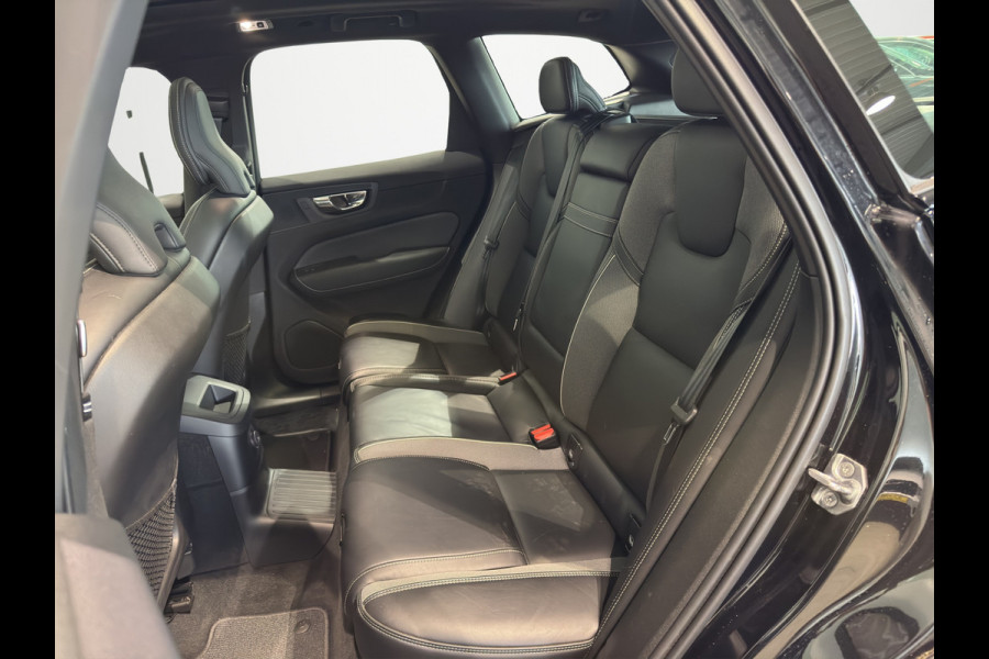 Volvo XC60 T6 Aut. R-Design Trekhaak Stoelverwarming Parkeercamera 340pk