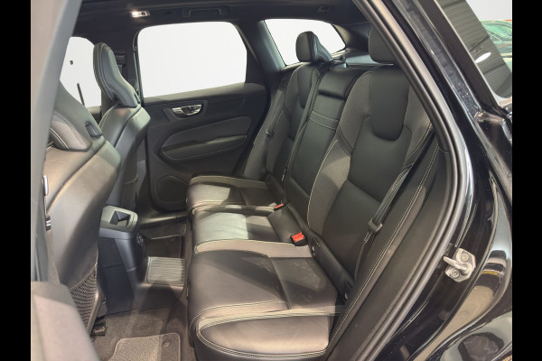 Volvo XC60 T6 Aut. R-Design Trekhaak Stoelverwarming Parkeercamera 340pk