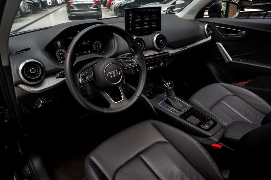 Audi Q2 35 TFSI S-Line Panodak Virtual Camera Leder Navi ACC Climate LM velgen PDC