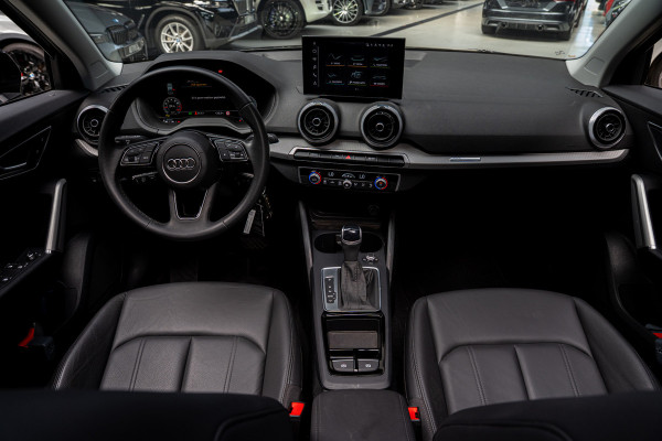 Audi Q2 35 TFSI S-Line Panodak Virtual Camera Leder Navi ACC Climate LM velgen PDC