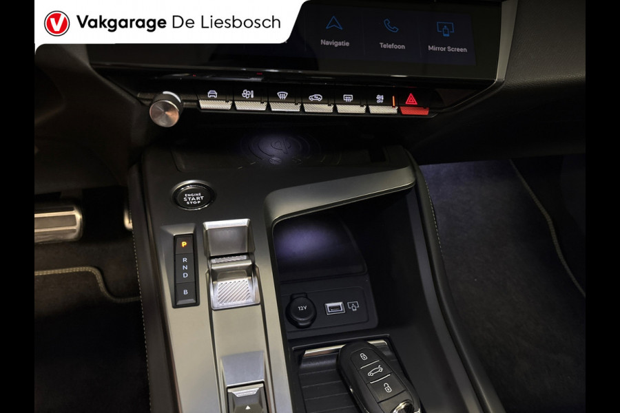 Peugeot 308 1.6 Plug-in Hybrid 180 GT-line/pano/navi/memory/apple/camera/boeken