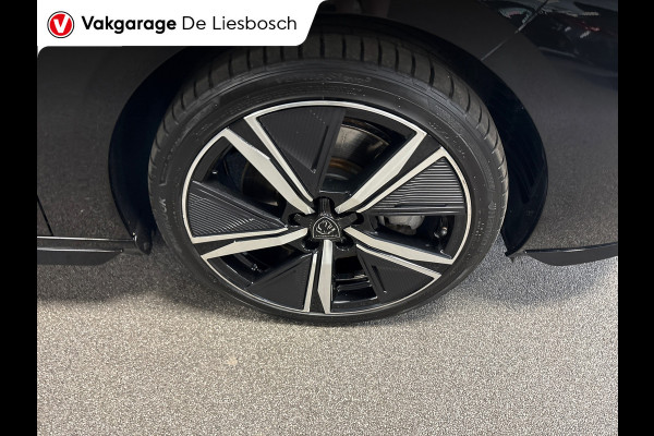 Peugeot 308 1.6 Plug-in Hybrid 180 GT-line/pano/navi/memory/apple/camera/boeken