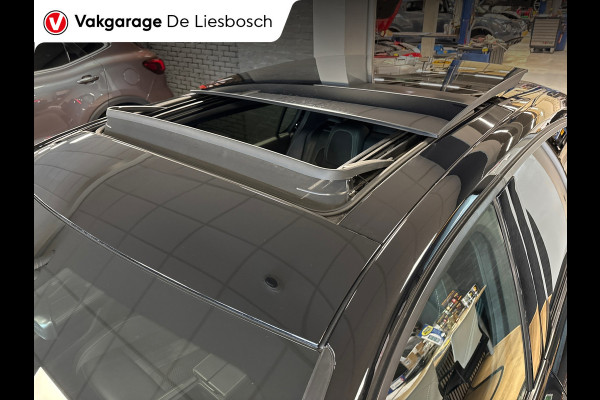 Peugeot 308 1.6 Plug-in Hybrid 180 GT-line/pano/navi/memory/apple/camera/boeken